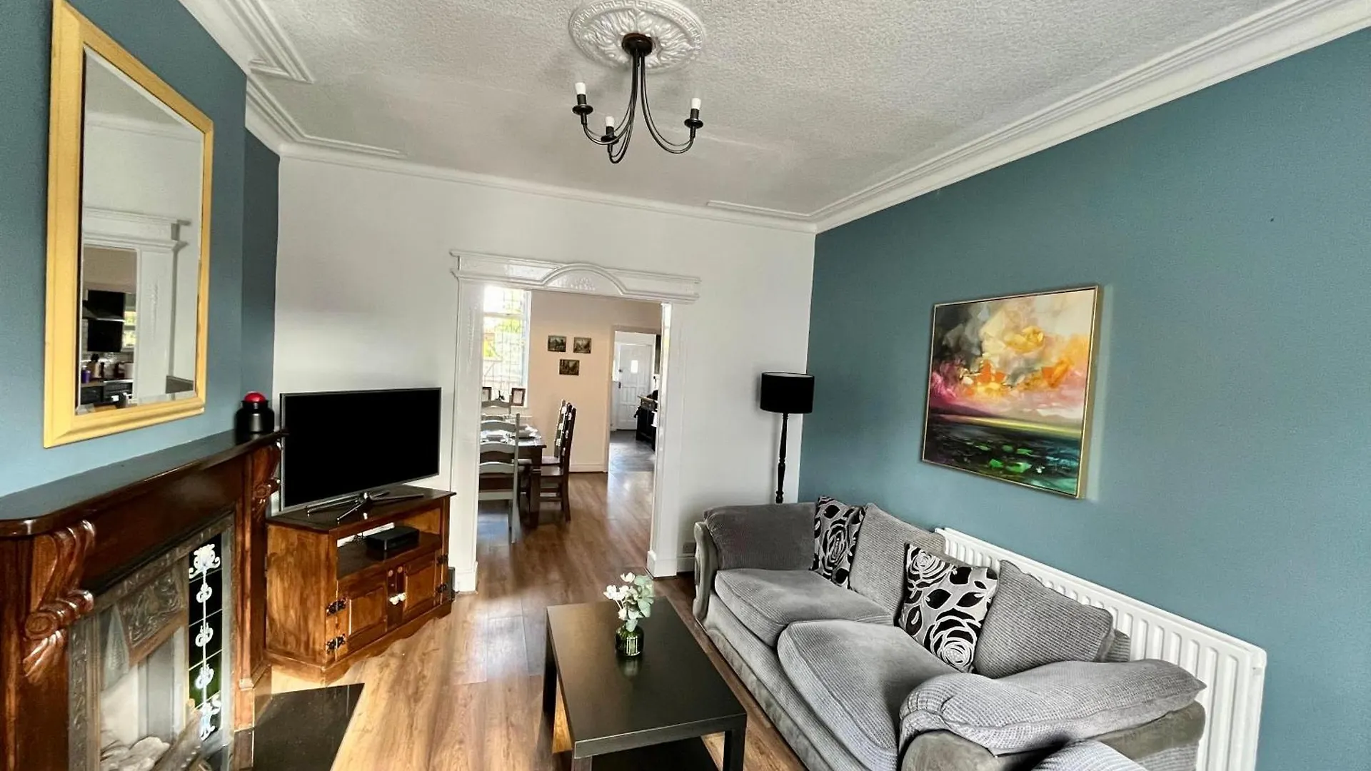 Town House With Jacuzzi & Sauna نوتينغهام 0*,
